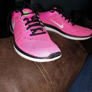 Women's Size 8.5 Nike's